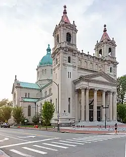 La cathédrale du Sacré-Cœur, à Richmond