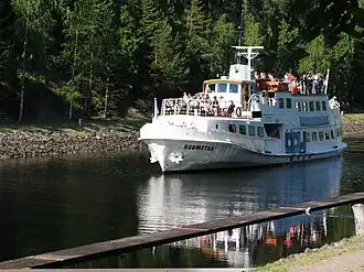 Le MS Suometar dans la canal de Kalkkinen.