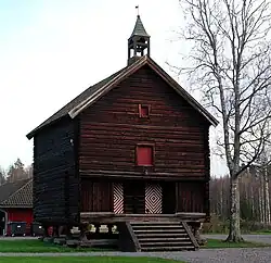 Maarud stabbur à Sør-Odal, Hedmark datant de 1924.