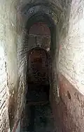 Entrée de la crypte