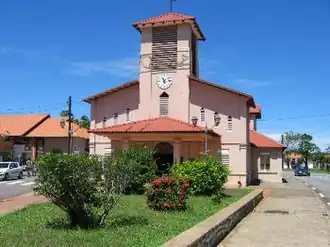 Macouria