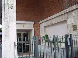 Ambassade à Madrid.