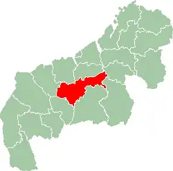Ambato-Boeny est une commune rurale malgache située dans la partie nord-est de la région de Boeny.