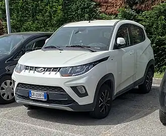 Mahindra KUV100