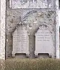 La stèle aux morts