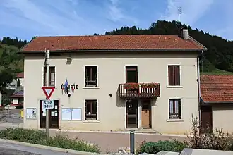 Apremont (Ain)
