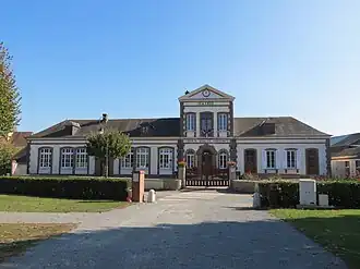 Neuf-Marché