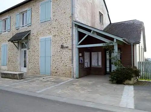 La mairie.