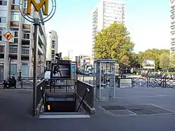La station de métro.