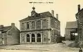 La mairie de Liffré au début du XXe&nbsp;siècle (carte postale).