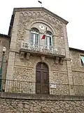 La mairie.