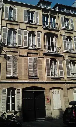 No&nbsp;28, l'immeuble Courmont en 2012.