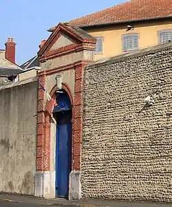 L'entrée.