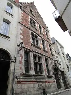 Façade principale.