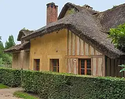 Maison du Garde (arrière)