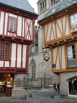 Place Henri-IV.