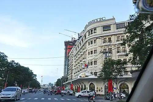 Rue Dong Khoi.