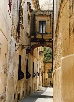 Ruelle.
