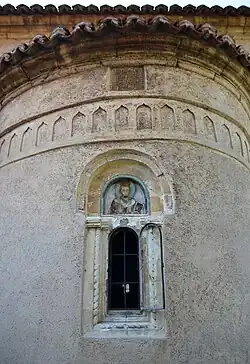 Détail du chevet.