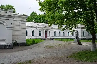 Façade , classée.