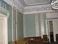 Pilastres et frises Empire de l’ancien salon de musique
