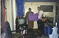 María Belén Correa&nbsp;(en) et Lohana Berkins en 1998, tenant une pancarte contre les violences faites aux femmes.