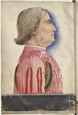 Portrait de profil d'un personnage aux cheveux gris et au brocard rouge avec une inscription en bas.