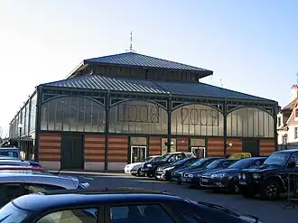 Halles.