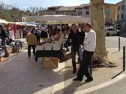 Les stands.