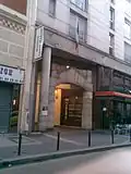 Une entrée du marché Saint-Martin (2010).