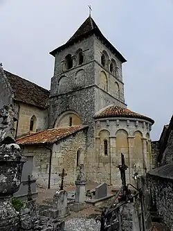 L'église Saint-Pardoux.