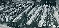 Un repas de mariage (600 invités) à Pluméliau en 1928 (Le Nouvelliste du Morbihan).