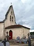 Porche et clocher-pignon, côté ouest (juil.&nbsp;2012)