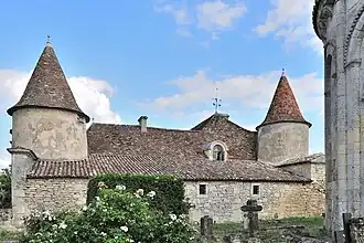 Sa façade occidentale.