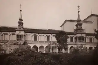 Façade du Vicaire ou de l'Ave María (Max Junghändel, 1885).