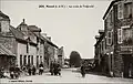 Maxent ː la route de Treffendel au début du XXe&nbsp;siècle (carte postale Lamiré).