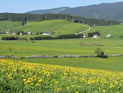 Vue depuis les hauteurs de la commune.