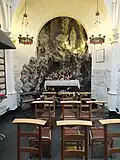 Grotte latérale