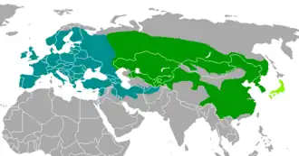 Carte d'Eurasie avec une grande zone verte à gauche, une grande zone rouge à droite et une minuscule zone turquoise sur le Japon