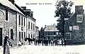 Mellionnec : la rue de Guémené vers 1925 (carte postale).