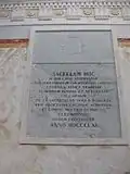 Plaque rappelant l'histoire de l'église