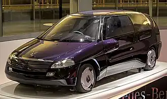 Mercedes-Benz F100