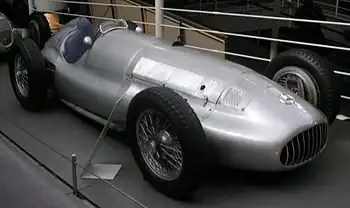 Mercedes-Benz W154