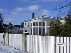 Kesktee.