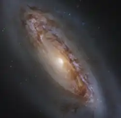 M90 par le télescope spatial Hubble.