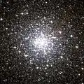 Autre image de M92 par le télescope spatial Hubble.