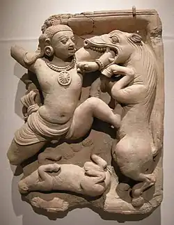 Terre cuite de Krishna combattant le cheval démon Keshi, Ve&nbsp;siècle
