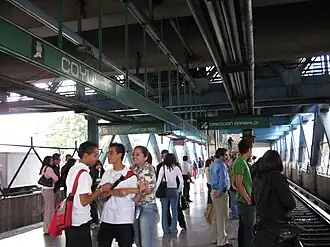 Quai de la station.