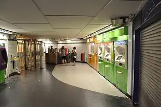 La salle des billets.