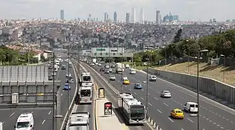 Image illustrative de l’article Metrobüs (Istanbul)